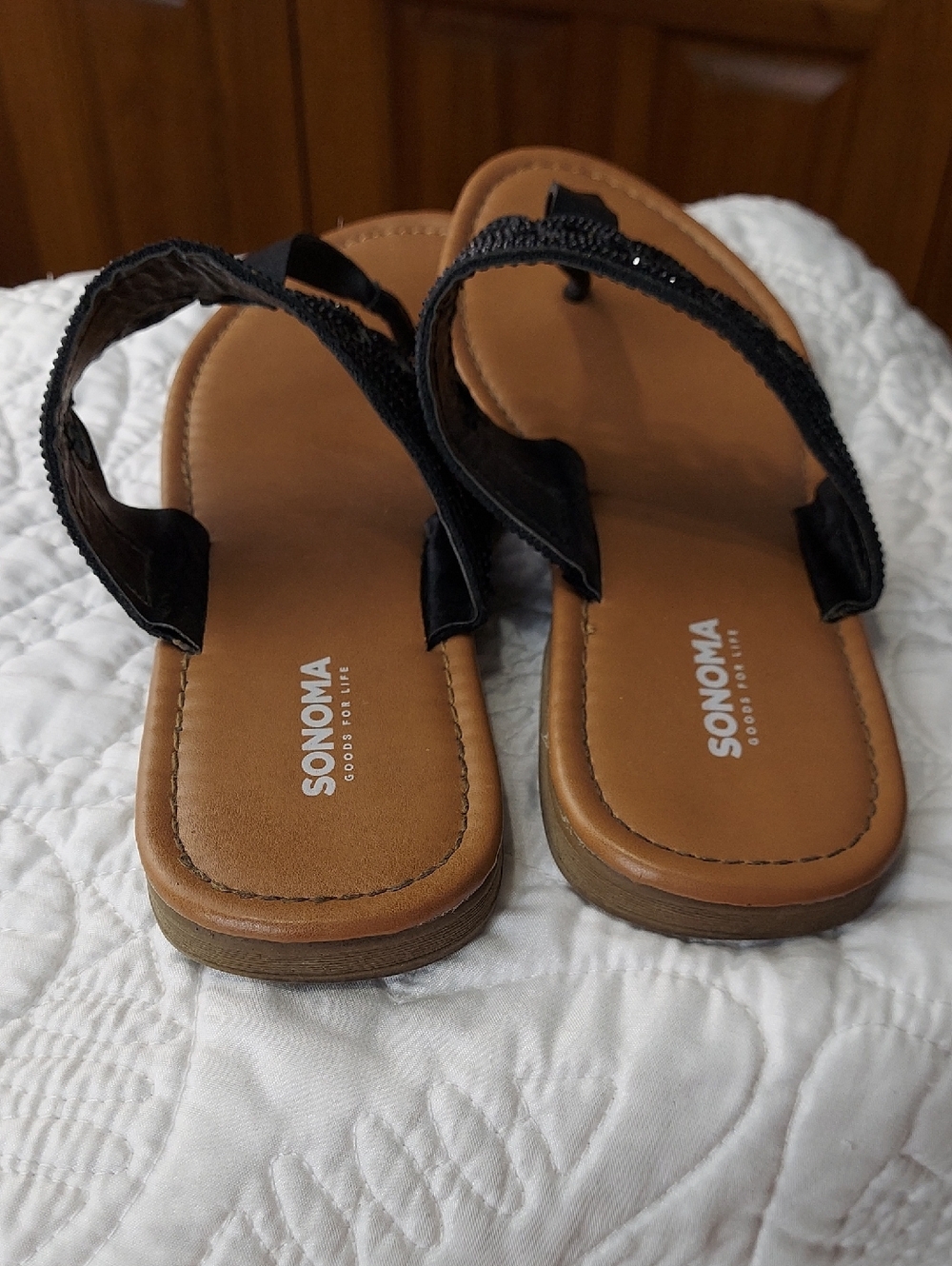 Sonoma Embellished Black Shiny Toe Loops Women’s Thong Sandals Slip On, Size 8 - Picture 5 of 9
